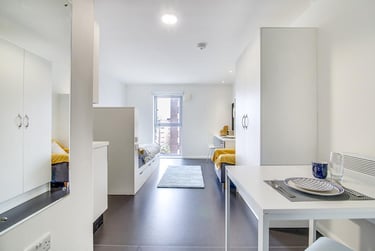 1 bed studio, 291-295 Corporation Street, Aston, Birmingham, B47DP - Image 1